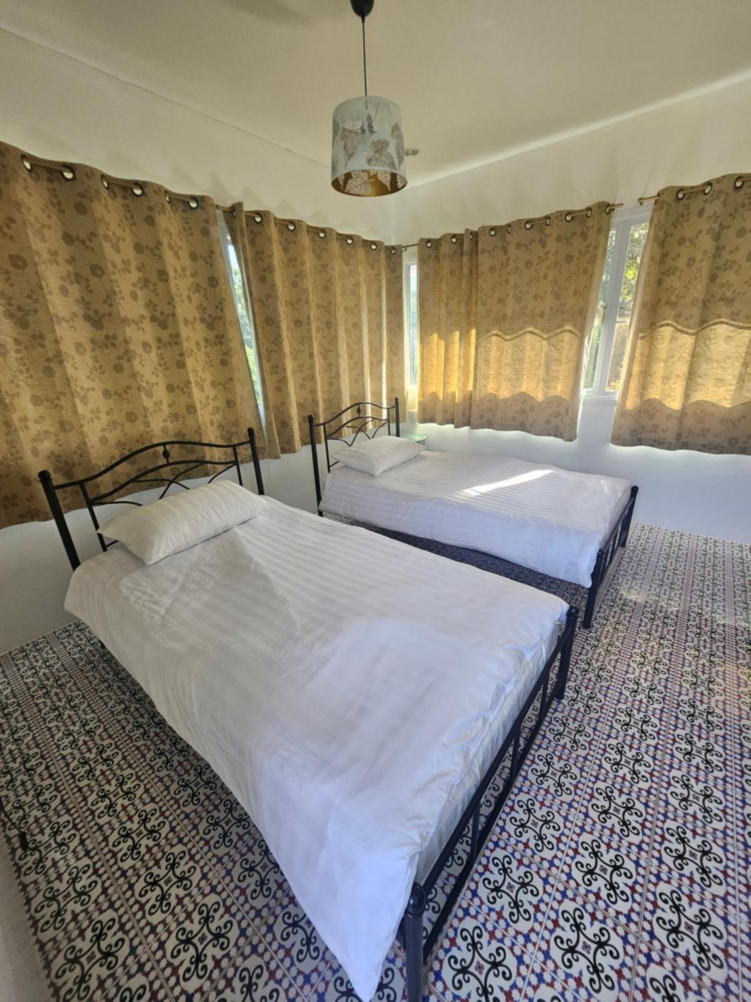 Bed and Breakfast Khaoyaitriplefive à Ban Thung Sawang Extérieur photo